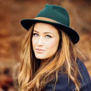 Lynzi Ashworth, Head of Digital Marketing EMEA, AON