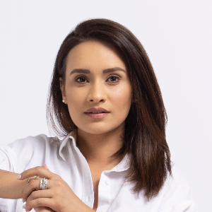 Faiza Syed, Head of Customer Experience, ISG